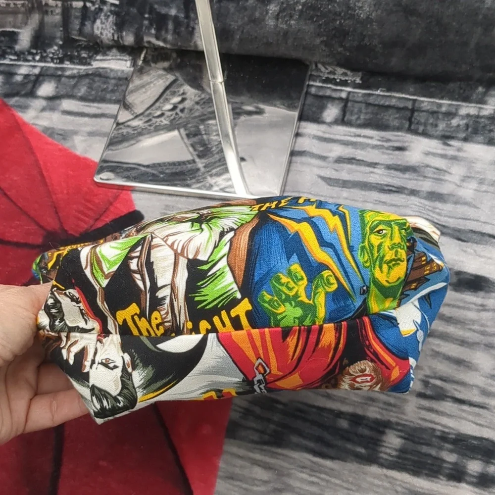 Colorful Graphic Horror Women's Makeup Bag